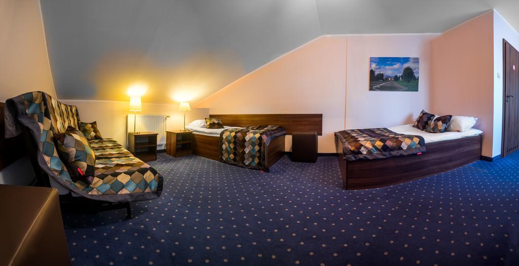 Hotel Colnus Kolno  Exteriér fotografie
